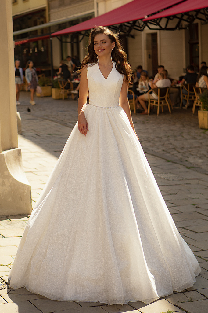 画像｜オクサーナムハ｜Ａラインドレス｜ベネディクト